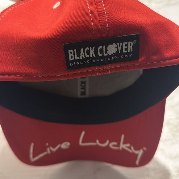 Black Clover- Premium Clover 29 live lucky fitted hat s/m - Picture 5 of 7